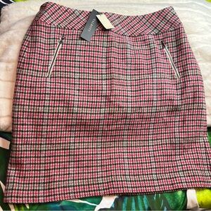 NWT Talbots 6 Grey Pink Houndstooth Wool Blend Office Preppy Zip Pocket Skirt